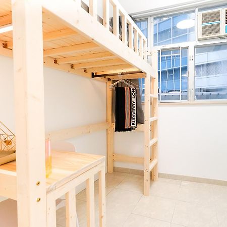 Shared Dormitory Wan Chai Road 187 Hongkong Eksteriør billede