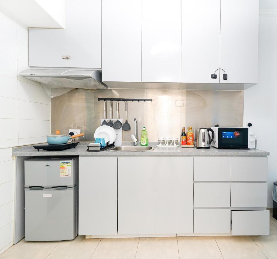 Shared Dormitory Wan Chai Road 187 Hongkong Eksteriør billede